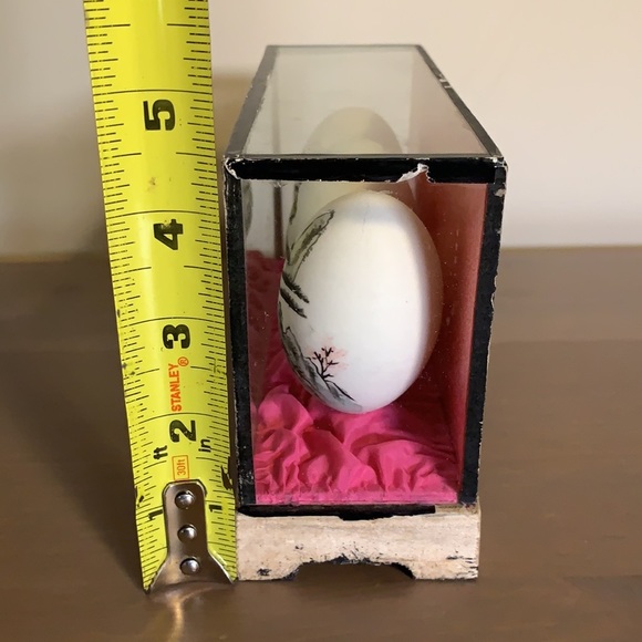 Vintage Hand Painted Japanese Eggs in Sealed Box - Picture 13 of 14